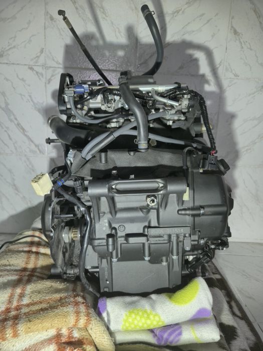 Motor yamaha yzf r6