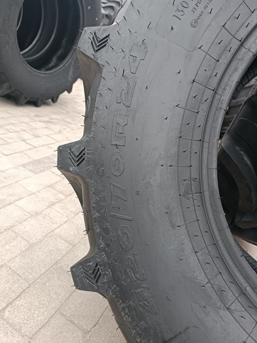 420/70R24 Galaxy Earth Pro Radial 700 14.9R24