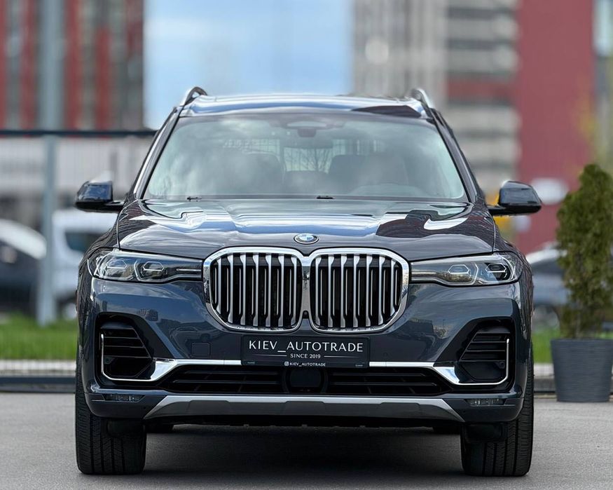 BMW X7 40i x-drive