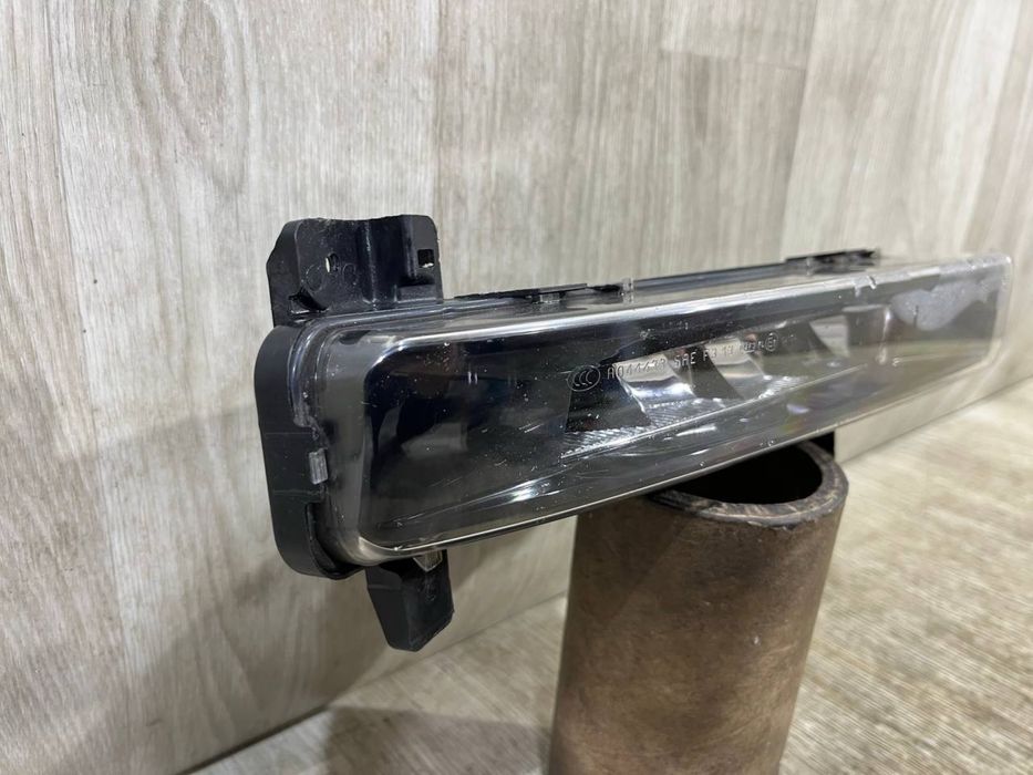 Противотуманка правая BMW 5 G30 G31 / G32 GT ( 2017 - 2020 г. ) Галоген 89250243