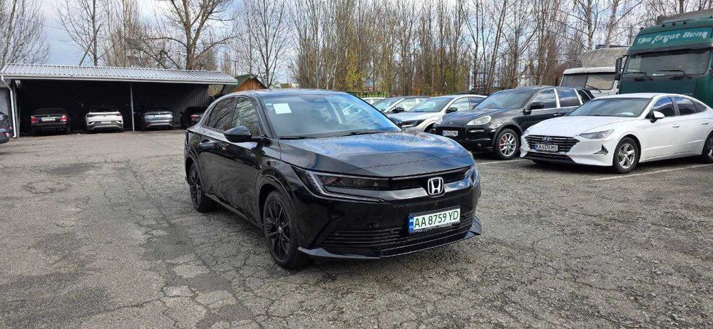Honda e:NP2 2025