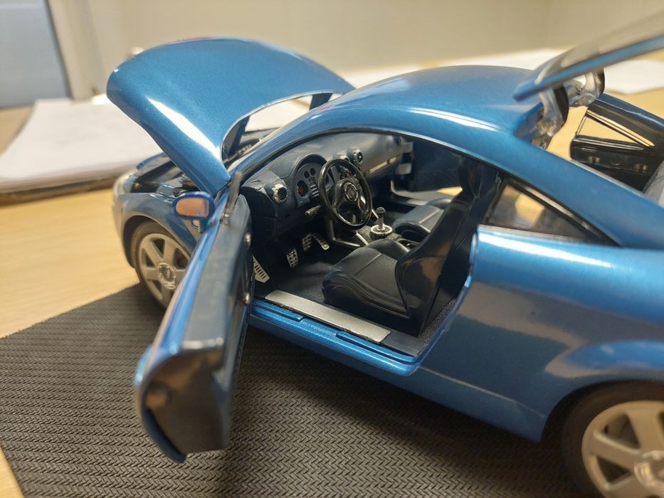 Miniaturas Audi TT Coupe/ Cabrio