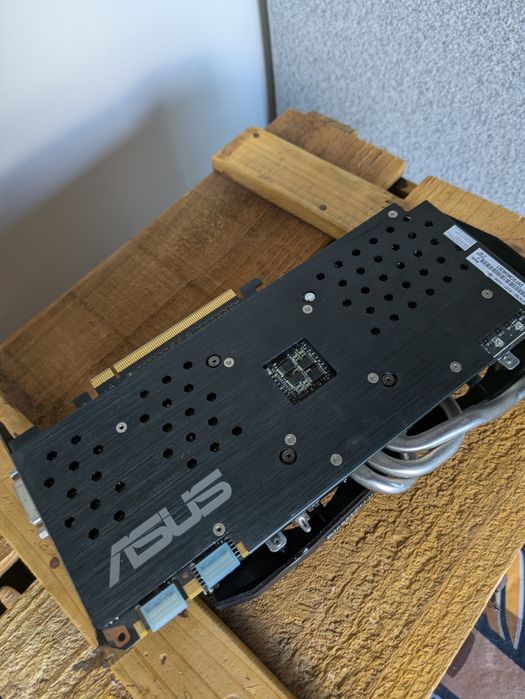 Placa gráfica Asus GTX760