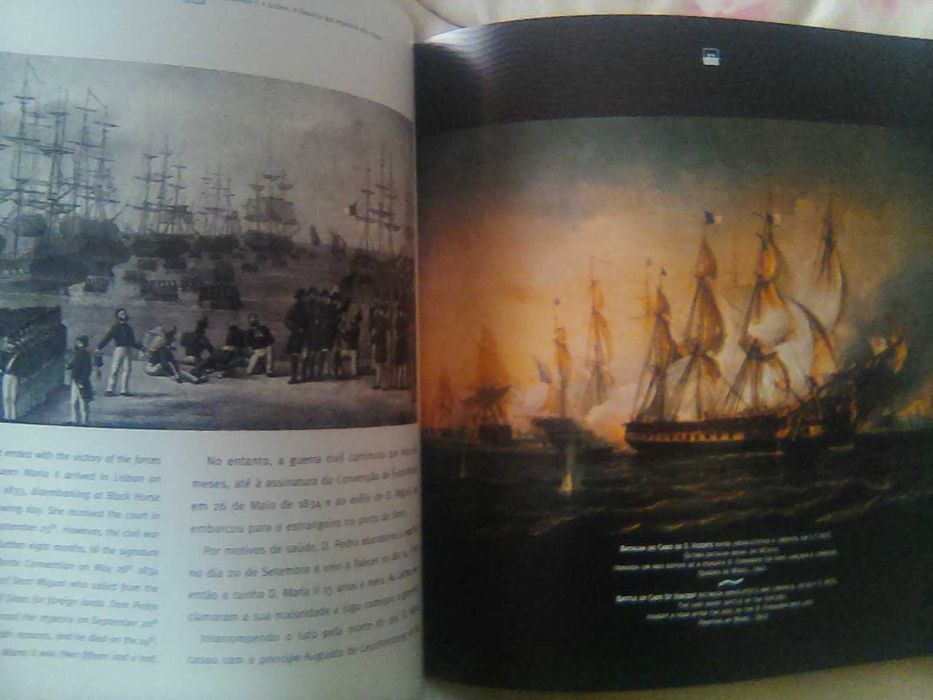 Livro dos CTT " D. Fernando II e Glória "