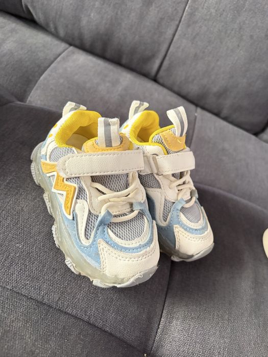 Якісне дитяче взуття