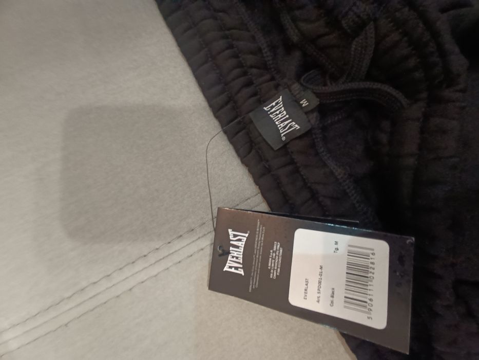 spodnie Everlast z metką