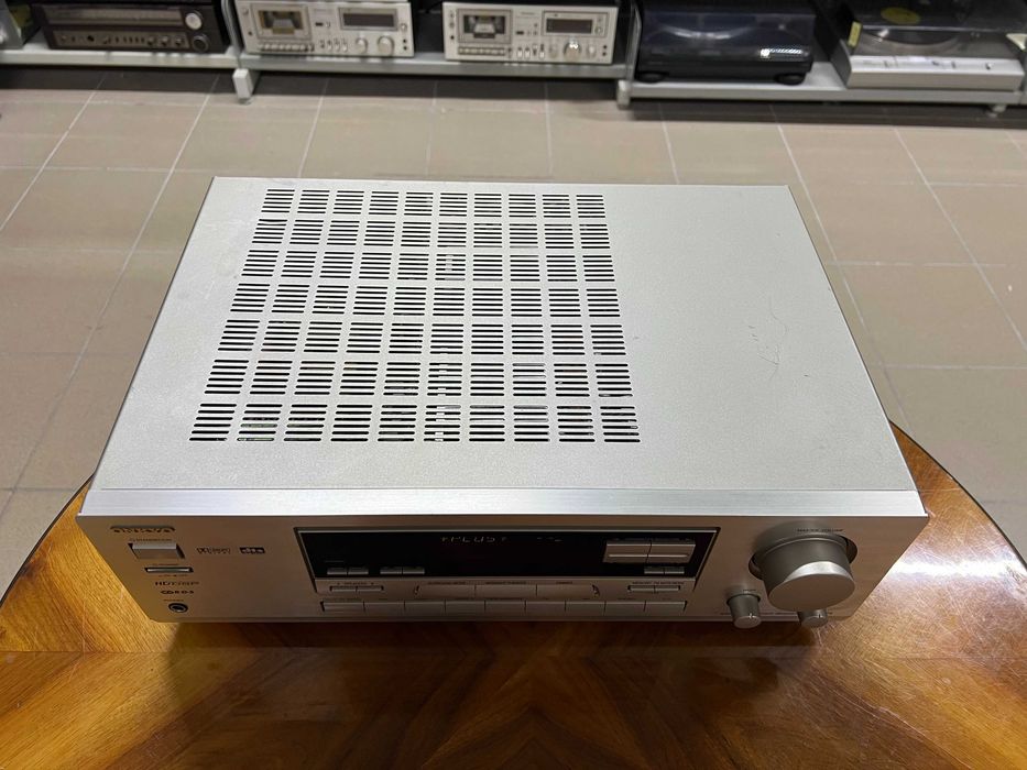 Amplituner Onkyo TX-DS474 Audio Room