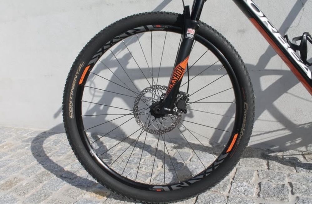 Orbea Alma Carbono