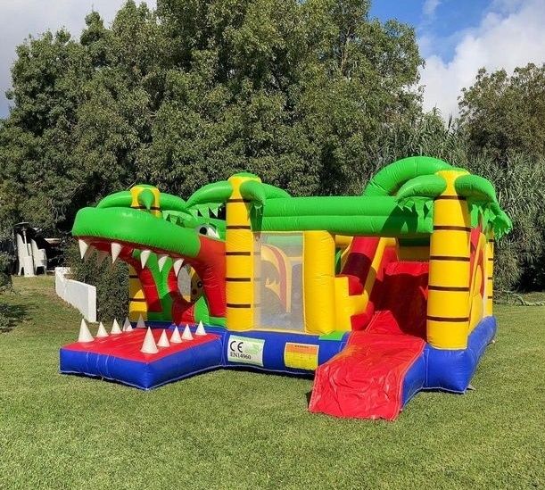 Aluguer de insufláveis e serviços de animação low-cost