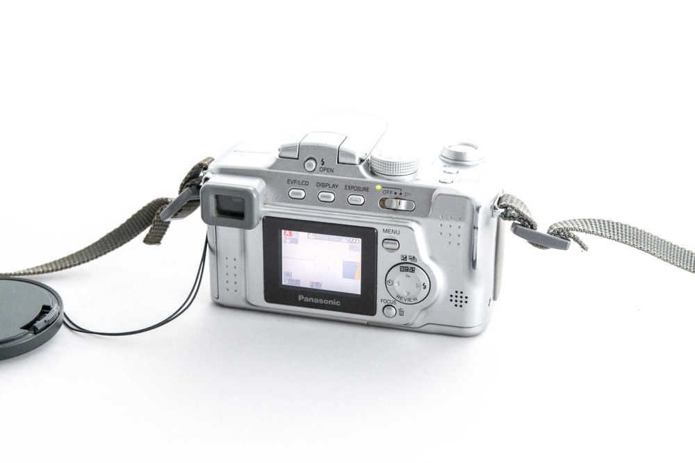Aparat cyfrowy Panasonic LUMIX FZ-4 | komplet