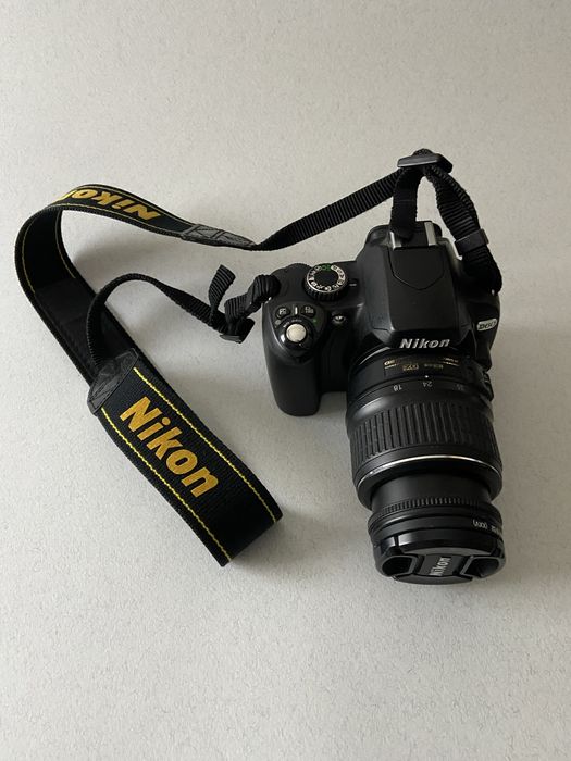 Nikon D60 com objectiva 18-55mm