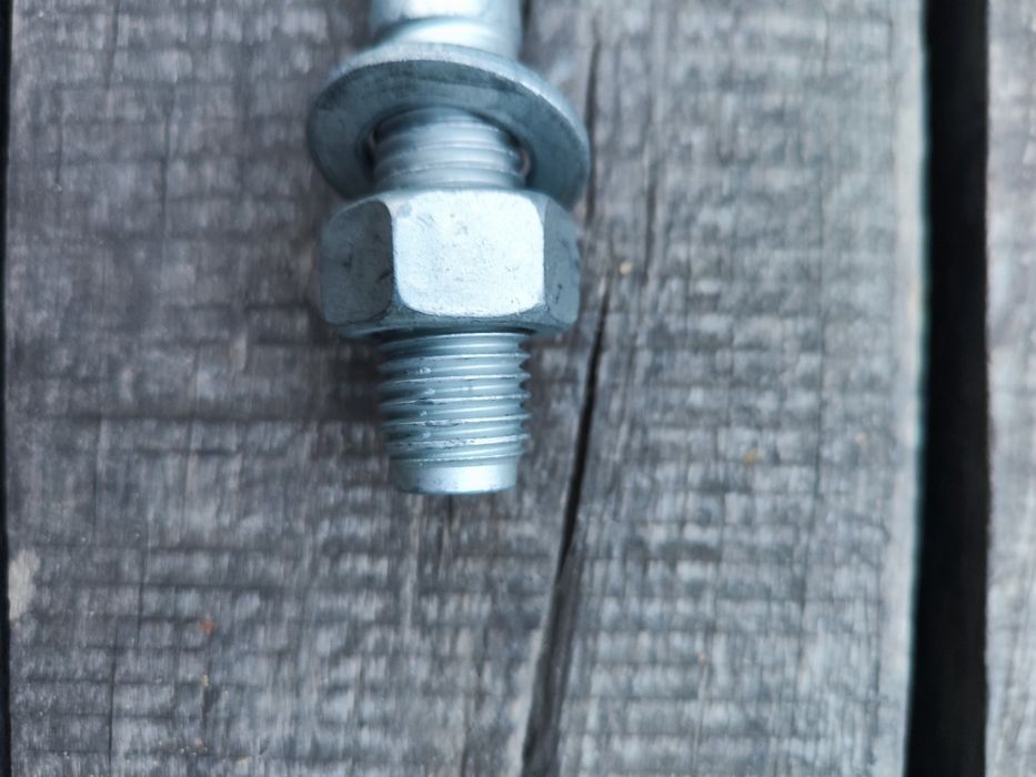 Дюбель-анкер 170 мм, М20