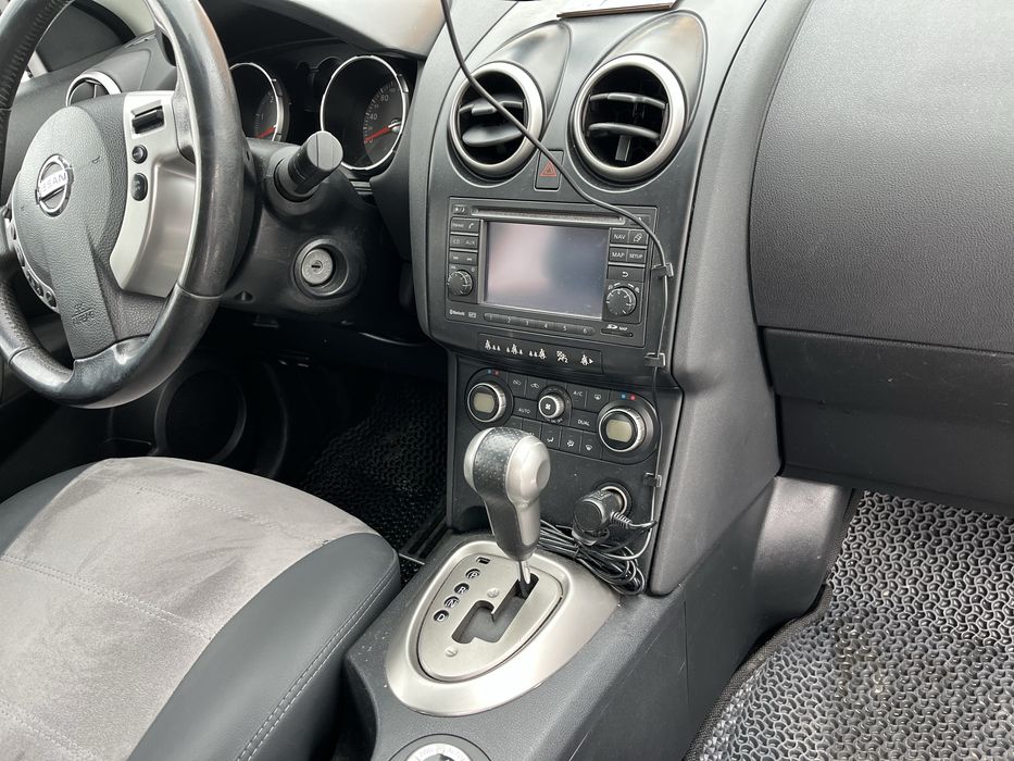 нісан Nissan  кашкай +2