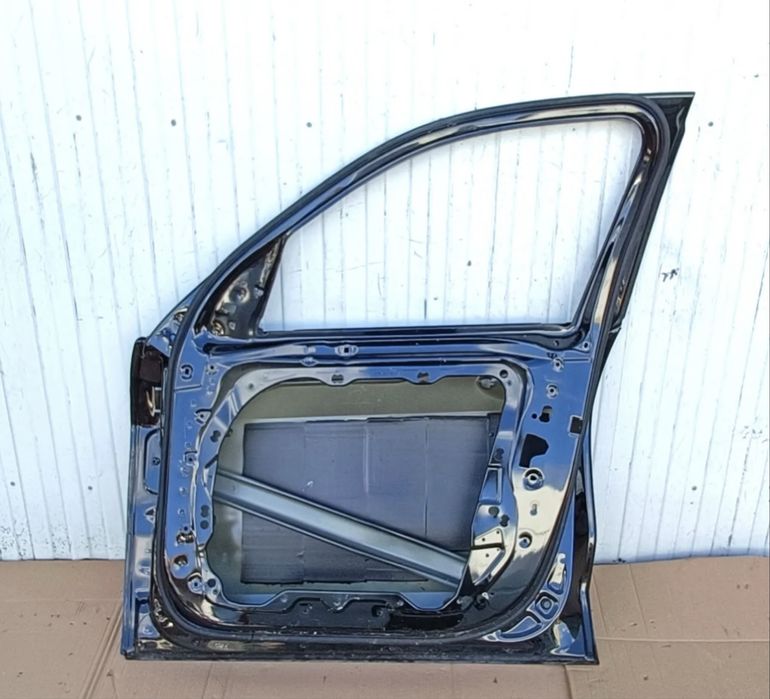 Bmw x5 g05 2018- двері праві передні перед