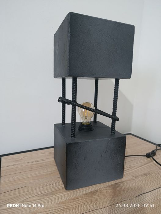 Світильник з бетону,лофт.