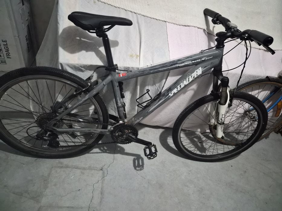 Venda/ Troca por estrada / specialized hardrock sport 26