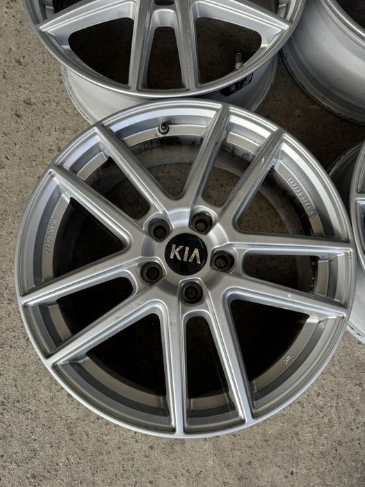 Диски 5*114.3R18 Kia Sorento,optima,niro