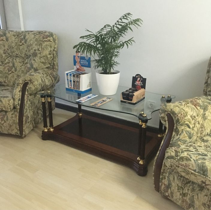 Mesa de centro em mogno