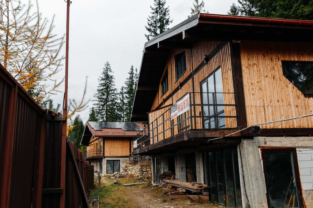 будинок в Карпатах "під ключ" Газ Камін Чан Мангал Меблі +Упр компанія