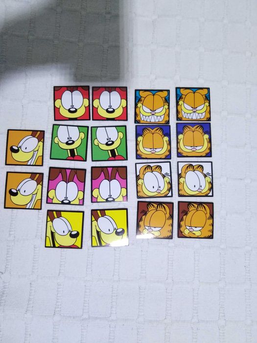 Jogo da Memória Garfield e Odie