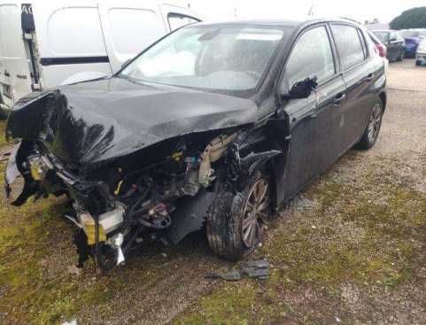 PEUGEOT 308 II 1.5 BlueHDi 130cv