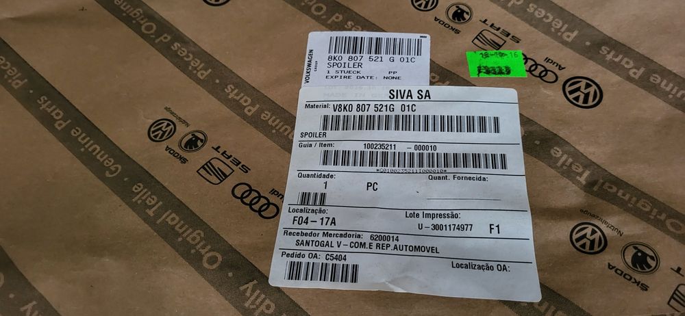 Spoiler / Defletor traseiro Audi A4 B8