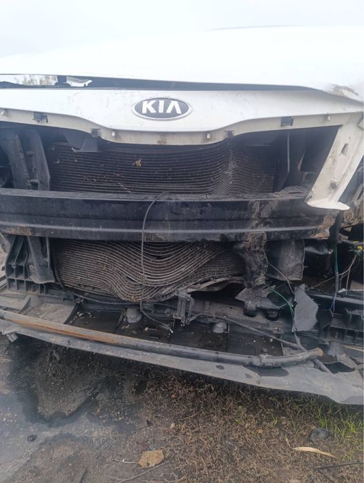 Продам  Kia   k6