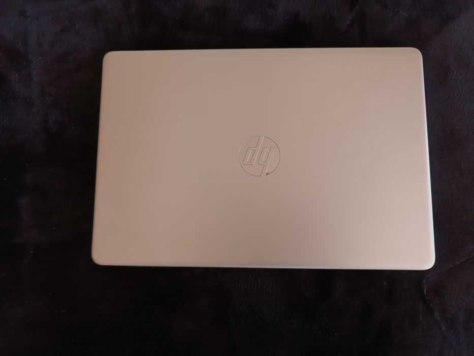 Portátil HP 15s-eq0025np