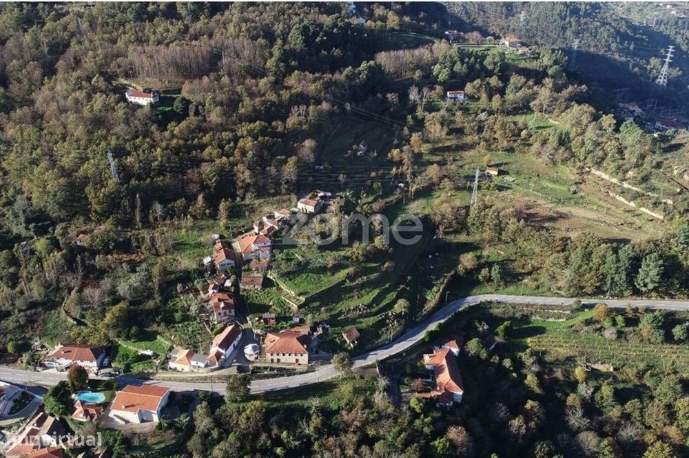 Terreno para construção com 8.250 m² e vistas rio Douro – Cinfães...