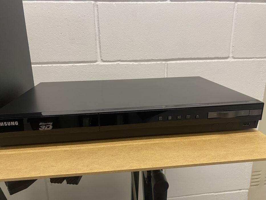 Samsung blu-ray3D entertainment system HT-F4500
