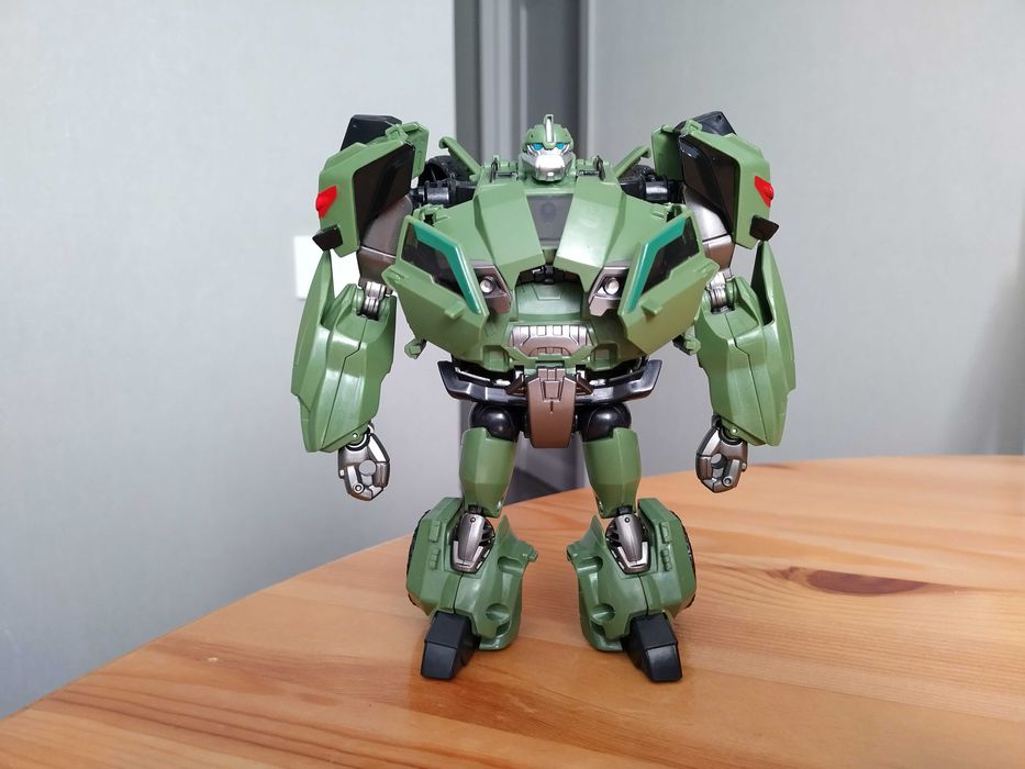 Трансформер Bulkhead (TF Prime)