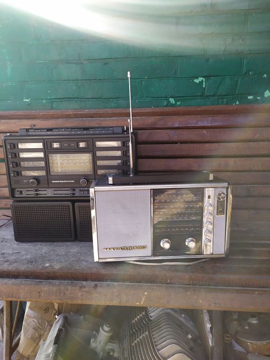 Ретро колекційні радіоприймачі
