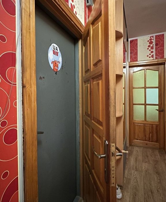 Продаж 2к  квартири 54 кв м пров. Незалежності