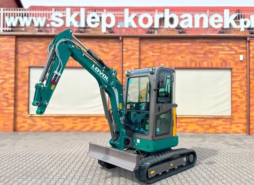 LOVOL FR26F-u  Mini koparka Lovol FR26F-u