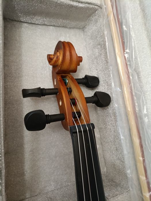 Скрипки Osten 4/4