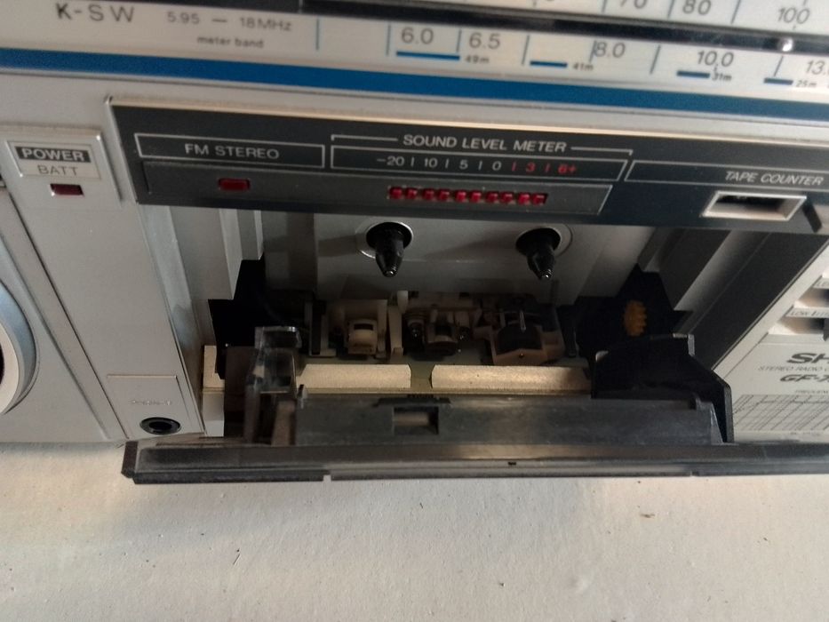 Radiomagnetofon Sharp GF 7500