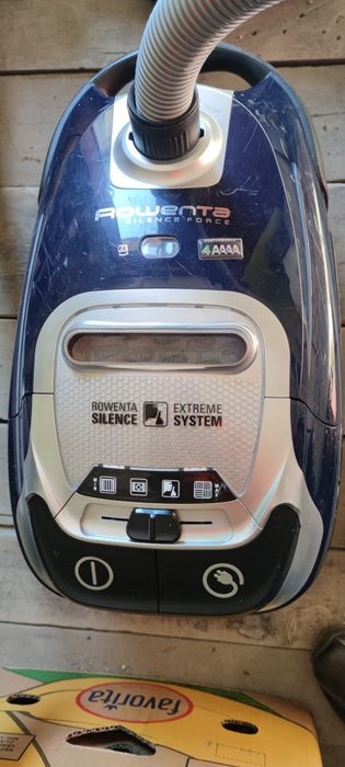 Пилосос,Ровента.