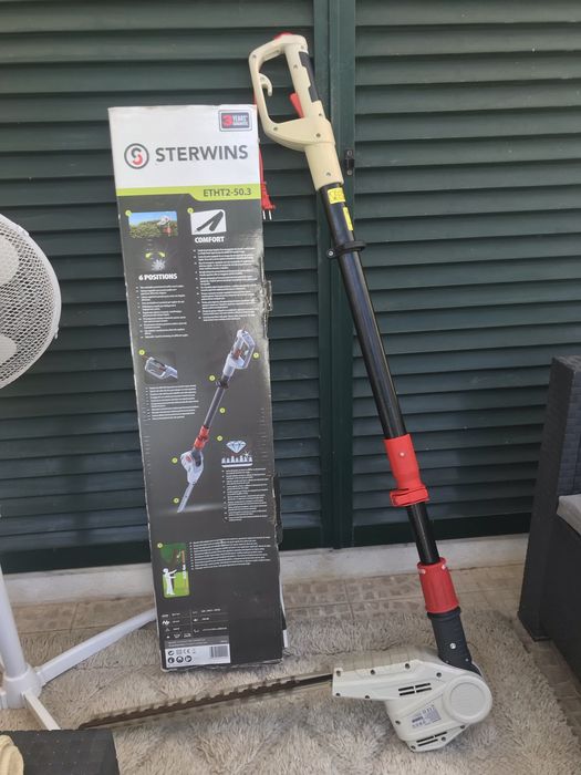 Corta-sebes Telescópico Elétrico Sterwins ETHT2-50.3 (Como Novo)
