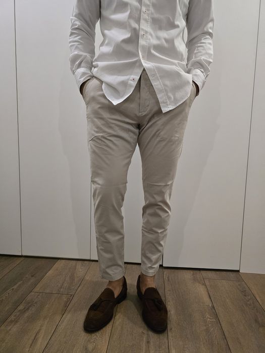 Varios pares de calcas slim fit homem tamanhos  42 e 44