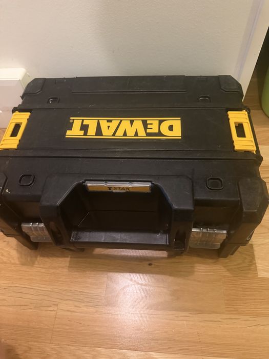DEWALT DCE089D1G laser krzyzowy. Bardzo dobry stan