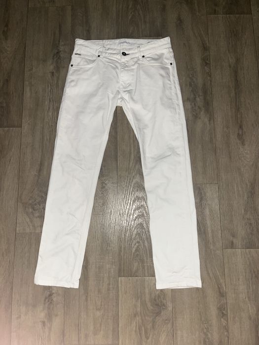 white slim fit jeans S-M