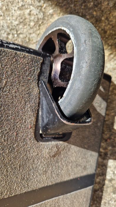 Trotinete Freestyle Profissional (OPORTUNIDADE)