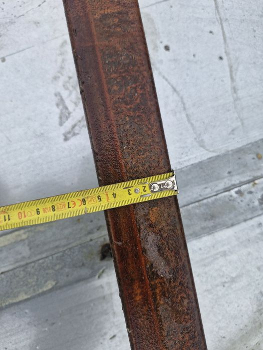 Słup konstrukcja stal uzytkowa