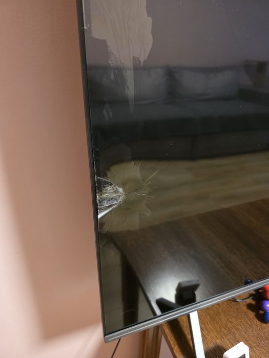 Hisense 55A7400F розбита матриця, на запчастини або ремонт