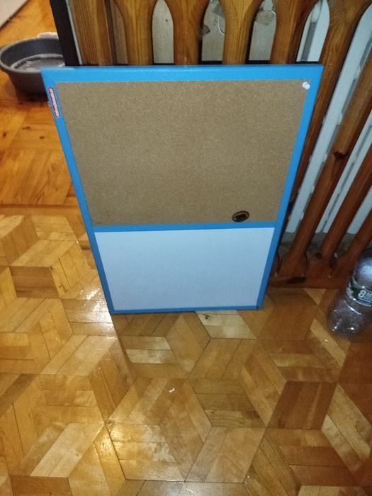 Tablica korkowa magnesowa