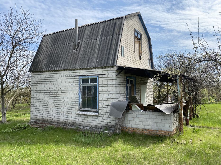 Продам Участок с садовым домиком