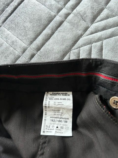 Garnitur  rozm 182/100/88