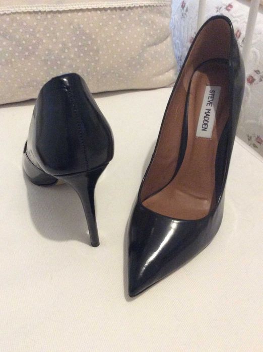 Sapatos de luxo salto alto,