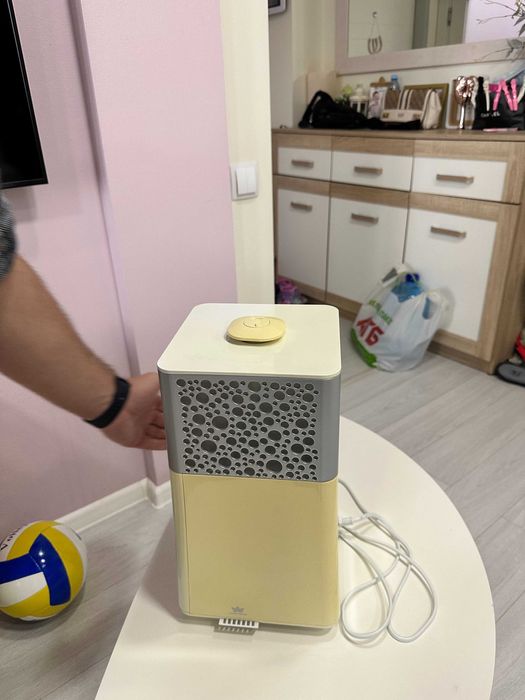 Продам зволожувач повітря Electrolux ecoline 3715d б у