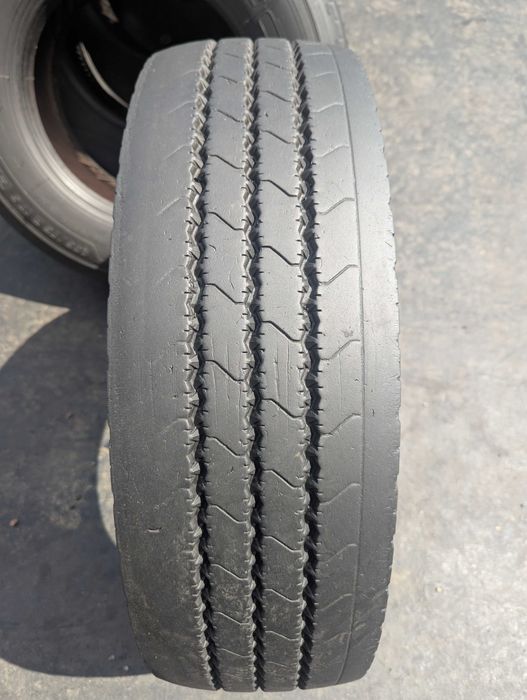 235/75R17.5 Continental LSR1+ przód